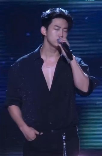 Ok Taecyeon (2PM) hát ‘Tháp rơi tự do’ | OLD KPOP Vietnam