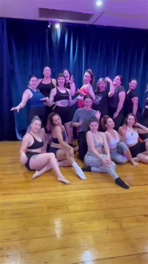 Thank you to all of the Boutique Burlesque By Bailey crew for coming to my workshops today! I had a blast. Check out my upcoming Burlesque workshops at www.theginastirling.com/burlesqueworkshops | Gina Stirling