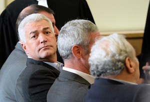 Le banquier genevois François Rouge ne craint pas les procès avec son livre | RTS