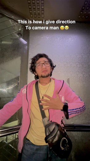 Asey asey camera man ko direction di jati 😂 #comedy #foryou #funnyvideos #related