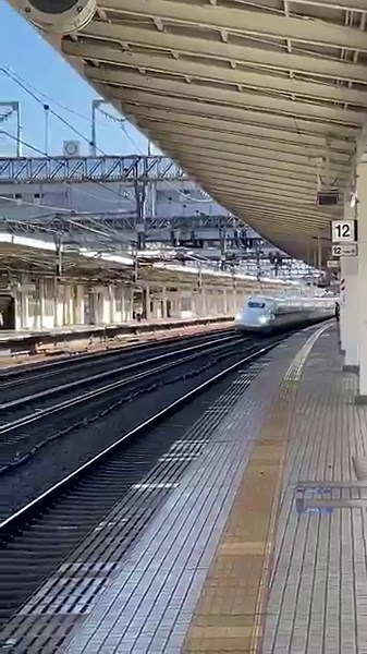 N700S のぞみ 米原駅 東海道新幹線 東京行き列車の様子です。JR東海