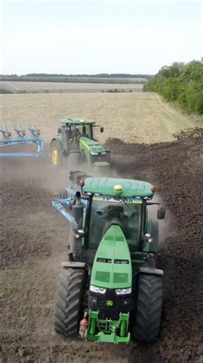 🚜 JOHN DEERE POWER VS GIANT PLOW! 🔥