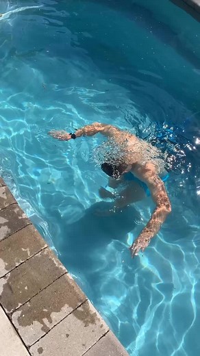 Pool day with some awesome splash games