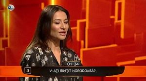 15K views · 93 reactions | Care este prețul succesului? Claudia Pătrășcanu, povestiri mai puțin fericite din perioada turneelor cu trupa Exotic: „Am fost luată cu targa!” | 40 de întrebări cu Denise Rifai | Facebook