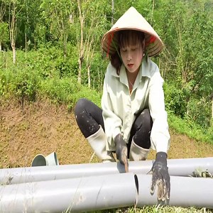 #harvesting #bushcraft #building #farmlife #outdoor #cabin #mountant | Kayden Valencia