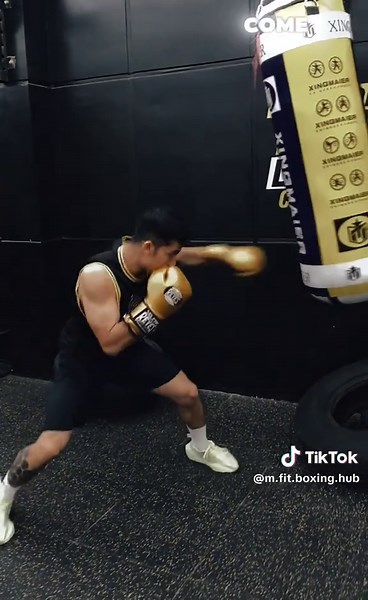 Boxing Footwork and Bag Work Training Tips