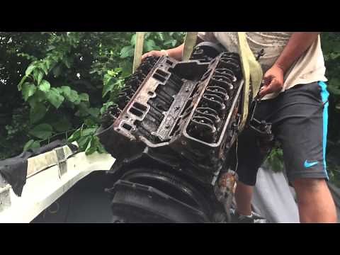 How We Removed/Installed A Bayliner Marine Mercury V8 Inboard Motor
