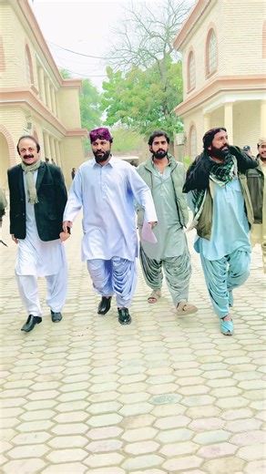 @Jabir Khan @سعد نانگری🥷 @╾━╤デ╦︻ نواب رشود البلوشی🐅 @فہدو__❤️‍🩹🥺 @سجاد جڑھ @Amir Lashari #Jarhbaloch😘🥷🏻