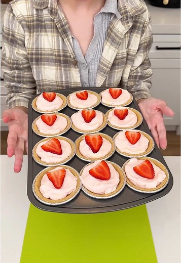 Delicious No Bake Strawberry Pie Recipe