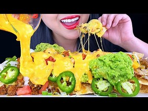 ASMR NACHOS with CHEESE SAUCE MUKBANG *NO TALKING* (Crunchy Eating Sounds) ASMR Phan