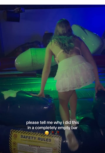 Riding a Mechanical Bull in Las Vegas: My Experience