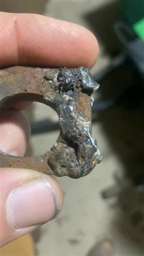 Anthony Reimnitz on Instagram: "Fixing the hydraulic cylinder on on the John Deere broom. #HandsomeOrHandy #wielding"