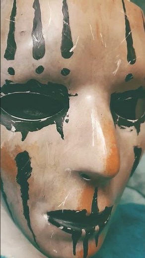Slipknot Joey Jordison weathered (Disasterpieces) mask replica on 1986 César recast