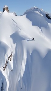 Kicking off the South American winter season with a new three-part video series “SURroundings“ documenting the backcountry snowboarding adventures of Jones riders Iñaki Odriozola, Manu Domínguez, Matías Radaelli and Garrett Warnick in the mountains above the town of Bariloche, Argentina. Winter 2023 was a banger in the Argentinian Andes and the crew took advantage of the epic snow to explore some of the most stunning terrain this legendary Southern Hemi zone has to offer. In Episode 1, the guys 