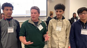 25 reactions | EDUCATIONAL HIGHLIGHT ON STEM & ROBOTICS! Harrisburg High School Physics, Engineering, and Robotics teacher, Mr. Everett, shares about his STEM and robotics class at SciTech Campus. Mr. Everett’s passion for teaching and exposing our students to the best in STEM education and high tech careers in virtual reality, augmented reality, and robotics is undeniable! Kudos to Mr. Everett and all STEM teachers in our school district! | Harrisburg School District | Facebook