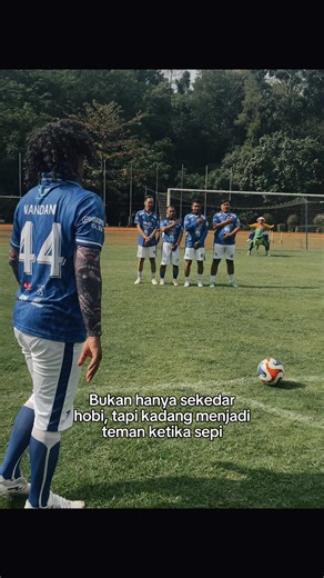 Sepakbola bukan sekedar permainan tpi ada jiwa emosional yang tinggi di dalam nya #psgar