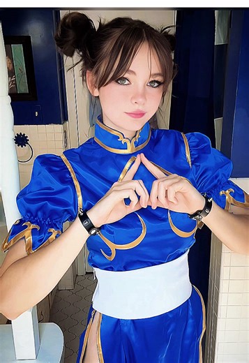 Chun Li Cosplay: Loved by All