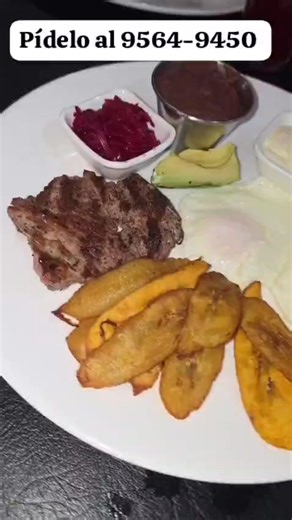 En La Res-taurant ☕ Todos los desayunos incluyen café, y si vienes acompañado, el segundo desayuno está a mitad de precio. Será un gusto atenderte. ¡Te esperamos! | La Restaurant