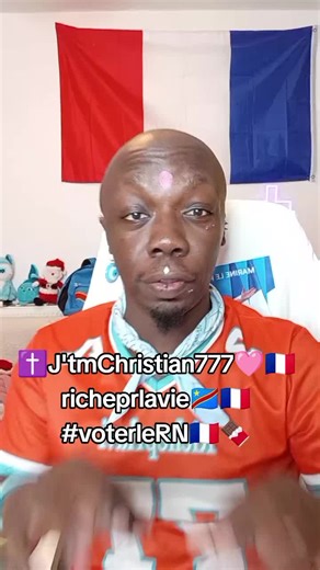 Vidéos de Christian7🩷 (@christian7_7_7) avec son original - Christian7🩷