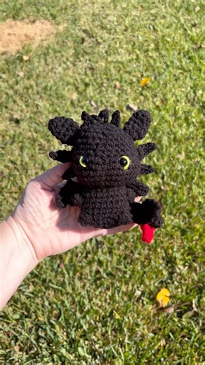 Toothless 🖤 #toothless #howtotrainyourdragon #crochet #crocheting #handmade #art #fiberart #cute