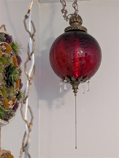 Stunning Hollywood Regency Ruby Red Crackle Glass Plug-in Swag Light With Pull Chain, New Wiring - Etsy