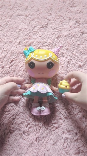 Saul 𖹭 on Instagram: "𖹭 Big Lalaloopsy unboxing! (A lot of packages!!) Pt1 cause otherwise it's gonna be too long 💔 I was trying to rush it so I'm a bit messier than usual So so happy I finally have them and I can make a custom of myself!🩷 ୨୧ #lalaloopsy #lalaloopsyedit #lalaloopsymeme #lalaloopsyunboxing #lalaloopsydolls #lalaloopsymini #lalaloopsydoll #lalaloopsycollector #lalaloopsycore #trinkets #specialinterest #sylvanianfamilies #memes #vintagedoll #dollcollection #lalaloopsycollection
