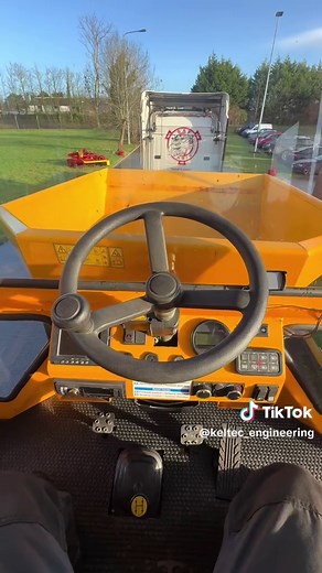 Rail Conversion of a Thwaites Dumper headed up the north 🚃⚙️ #railway #keltecengineering #thwaites