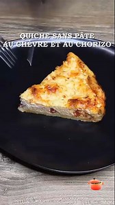 136K views · 550 reactions | Une quiche sans pâte au chèvre et au chorizo, originale et délicieuse ! Ingrédients : 150 gr chorizo 200 gr de fromage de chèvre frais 50 cl de lait 100 gr de farine 3 oeufs Sel/Poivre Temps de préparation : 15 min Temps de cuisson : 45 min à four 180°C | La Cuisine de Philippe | Facebook