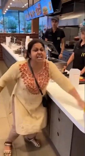 Angry Customer Freaks Out in McDonald's