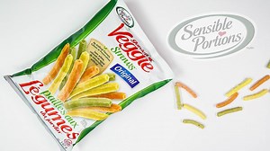 Snack on with Sensible Portions™ Garden Veggie Straws! These tasty snacks are made with real potatoes, tomatoes and spinach. The crunchy straw snacks are also great with your favourite low-fat dip. | Sensible Portions Canada