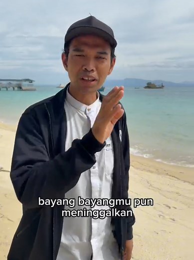 Jangan Terlalu Senang: Kata-Kata Ustadz Abdul Somad tentang Teman & Bayangan