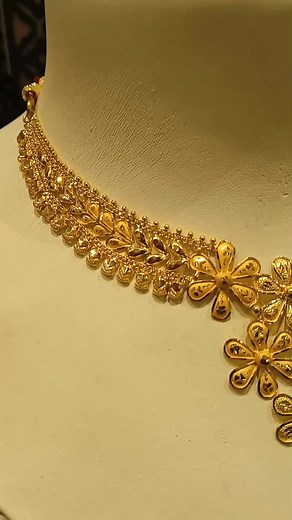 53K views · 917 reactions | #necklaces WhatsApp number -9062605040 | B Das & Son Jewellers Pvt. Ltd. | Facebook
