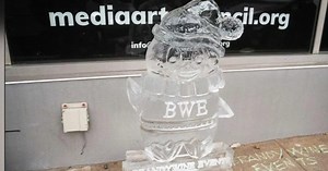 Police searching for vandals who smashed ice sculptures in Media