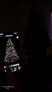 Customize your tree with 500 stunning presets or create your own light patterns right from your phone. Compatible with iOS and Android, these smart lights make it effortless to switch colors and adjust brightness. | Canada Light