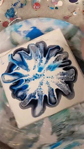 Electric blue bloom pour (acrylic paint pour with tons of cells!)