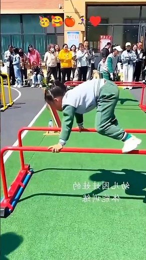 Look, friends, there was a competition at the children's school. Whoever finished