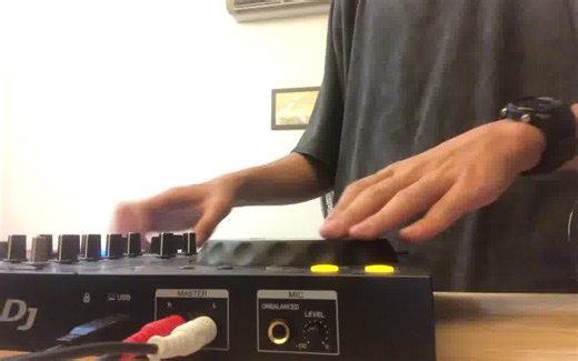 DDJ400拿来scratch不是有手就行？