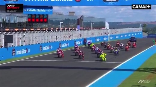 La course sprint est enfin lancée au Brésil ! 🇧🇷 ➡️ CANAL SPORT360 📺 #BrazilianGP | #MotoGP