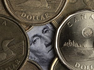 40% of Canadians fear losing their jobs due to Trump's tariffs: poll