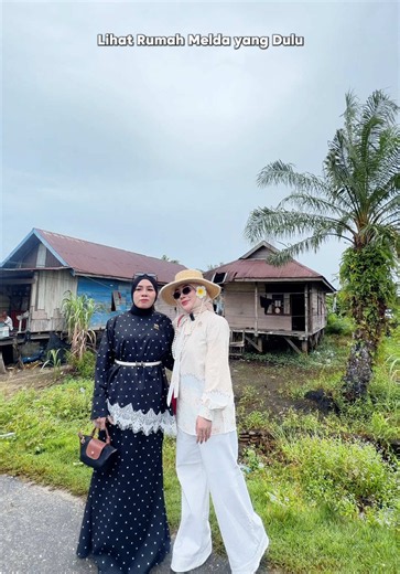 Rumah Melda Safitri Dulu: Lihat Perbandingan dan Kenangan
