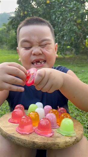 WOW! Ý tưởng THÔNG MINH và RẤT HỮU ÍCH 🍮#camping #survival #bushcraft #outdoors #lifehacks