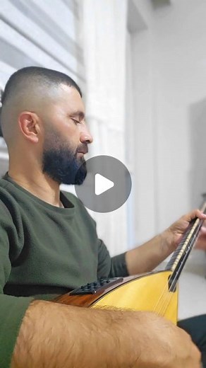 Emrah Kayhan on Instagram: "Hozan Serhad ♥️ #hozanserhad #emrahkayhan #eyxuda #bağlama"