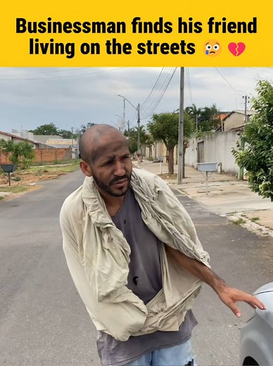 Businessman finds his friend living on the streets | Exciting Stories