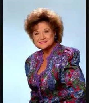 Kitty Wells - Heartache For A Keepsake