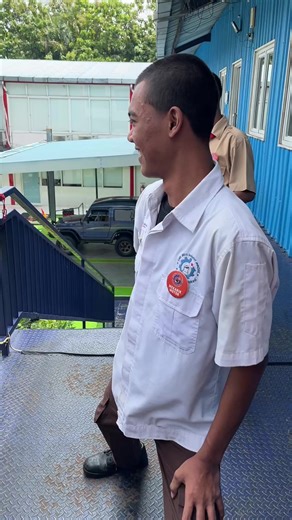 Senam Bersama di Mitra Industri: Energi dan Kreasi