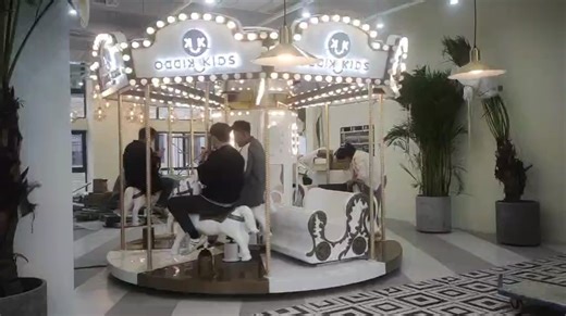 High Quality Merry Go Round Riding Machine 110-240V Kids 6 Players Fairground Amusement Park Rides Mini Carousel Horse for Sale