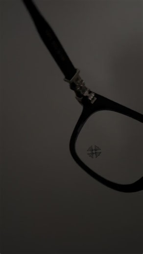 Fast Chromey Check: Exploring Chrome Hearts Glasses