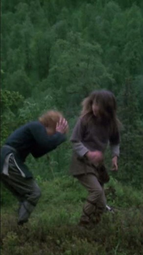 Kultovní pohádku Ronja dcera loupežníka sledujte v originálním znění s titulky v iVysílání 🧙‍♀️🌲