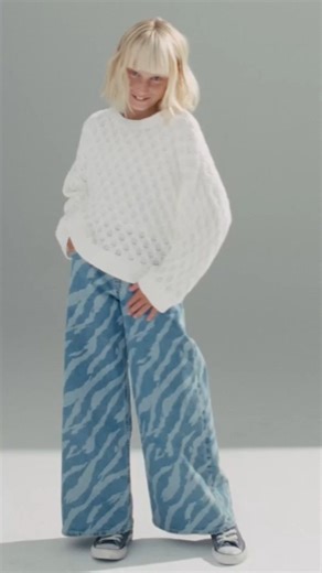 Everyday, easy essentials for your little ones, Shop kids: https://gap-uk.visitlink.me/JJJOAI #UKGap #HowYouWearGap | Gap