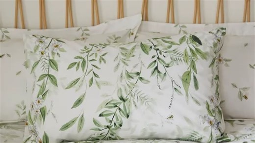 'Light, bright and fresh' Dunelm bedding now 30% off with prices from £14